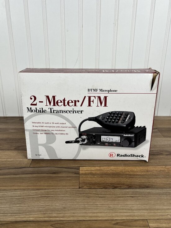 Radio Shack Other - Radio Shack HTX-252 25 watt 2meter tranceiver - EXTREMELY Small - 5x5x1 inch W B